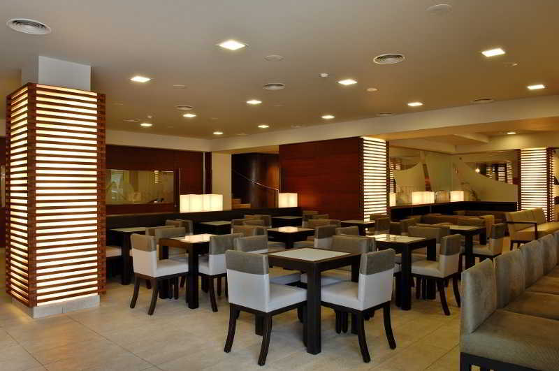 萨洛 Ruleta Augustus酒店 外观 照片